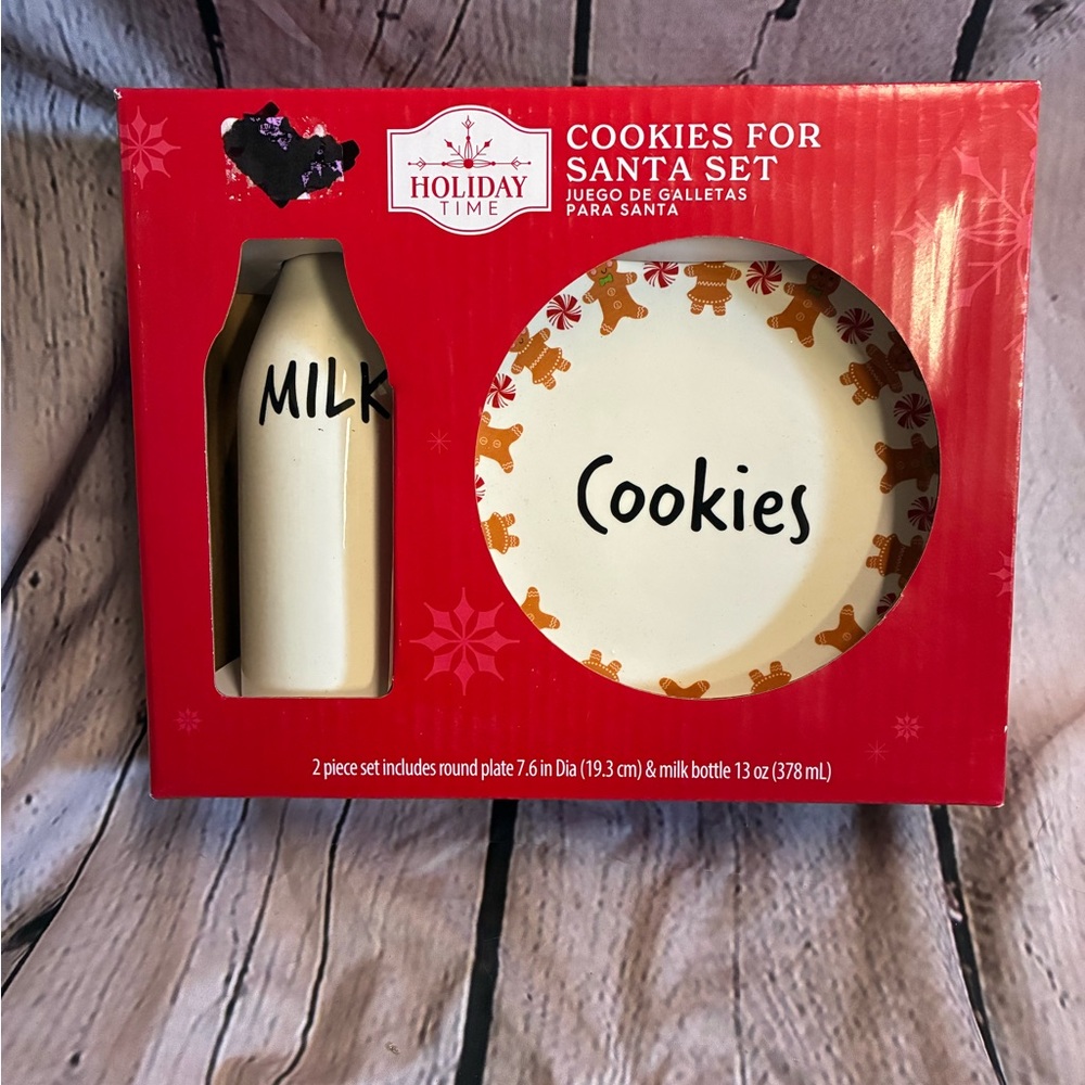 Holiday Time 2‎ Piece Gingerbread Men Santa Kit Cookie Platter Milk Bottle